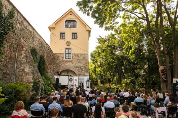 Fotografie pre Čo sú Bratislavské Hanusove dni?